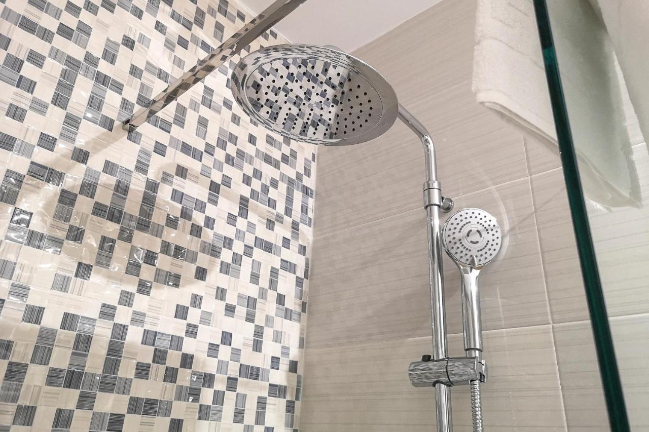 Apartamentos Jerez Plaza Jerez de la Frontera Bagian luar foto