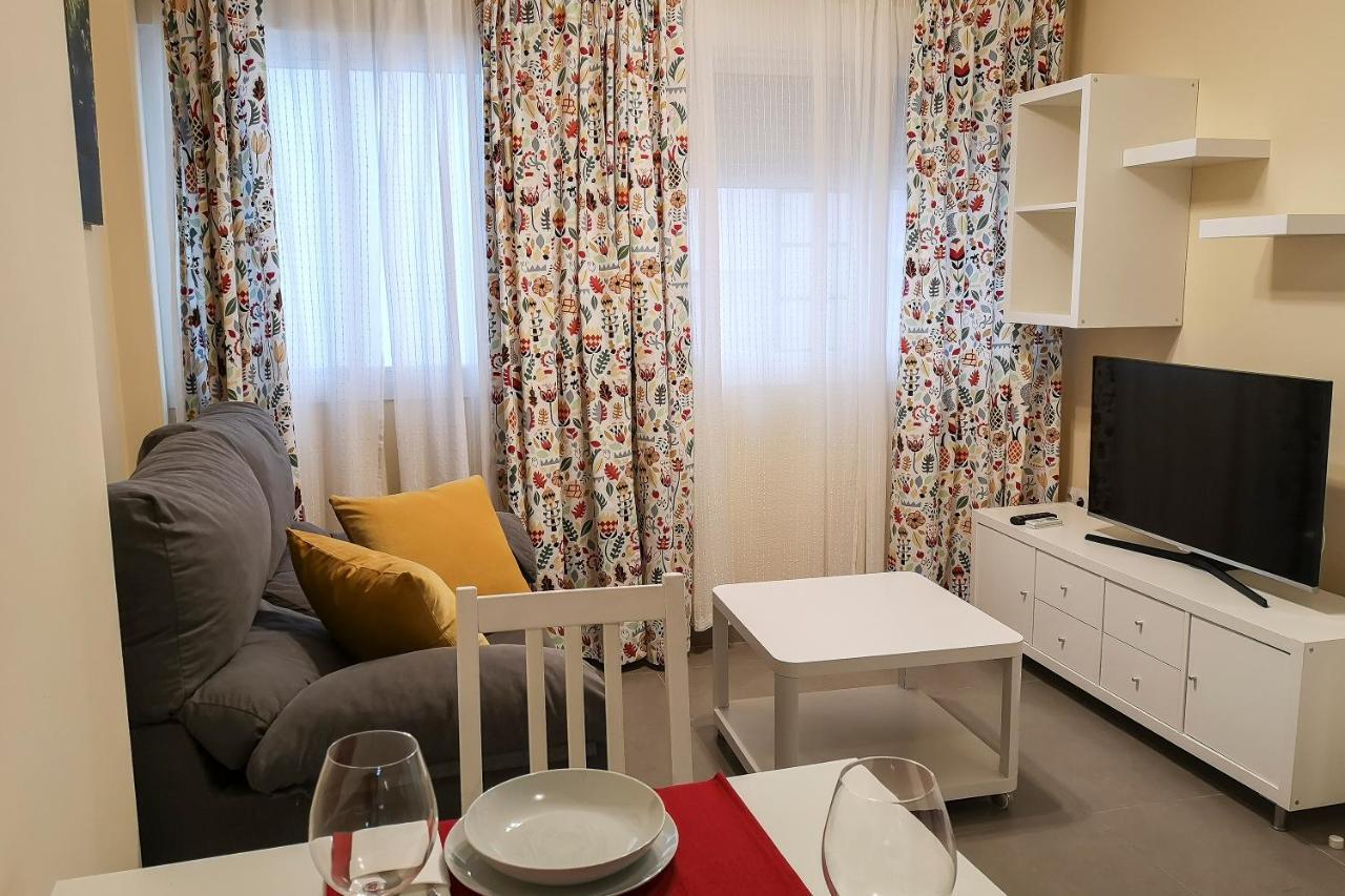 Apartamentos Jerez Plaza Jerez de la Frontera Bagian luar foto